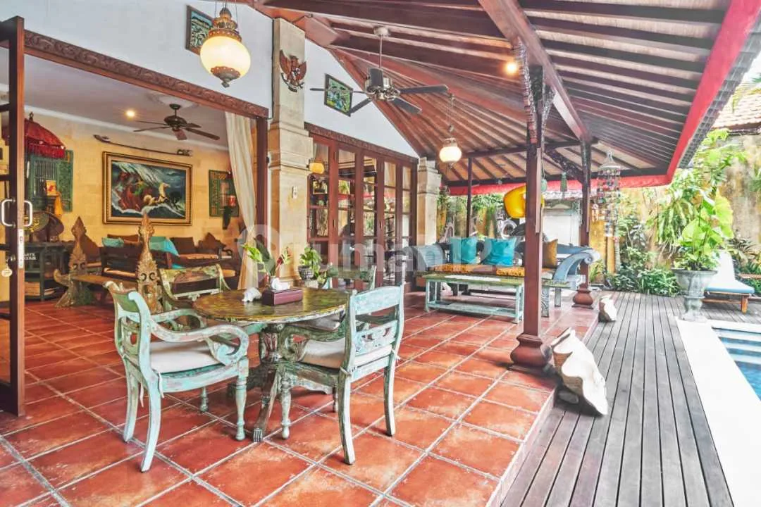 Spacious Villa For Sale In The Heart Of Seminyak - Image 2 of 4
