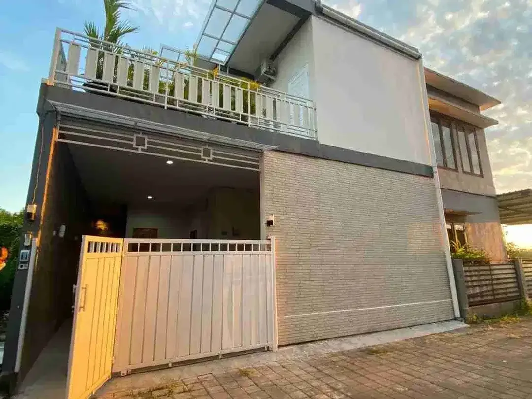 Dijual Rumah Siap Huni Fully Furnished - Image 2 of 9