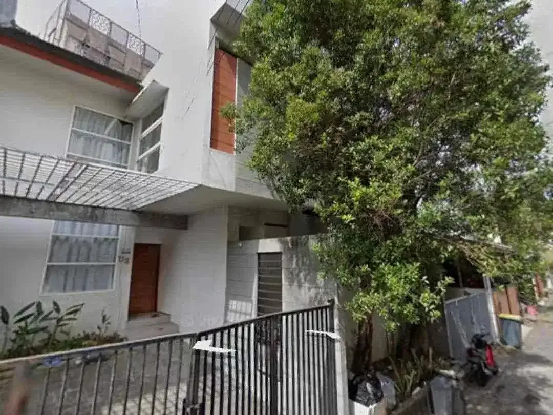 Rumah modern minimalis  iman bonjol dekat JB scoul dan kuta - Image 1 of 10