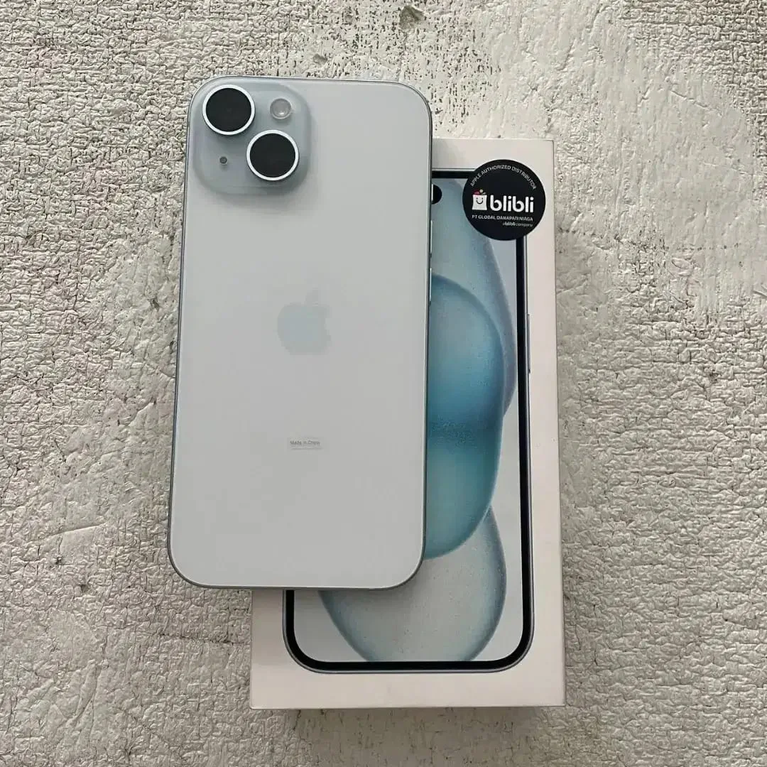iPhone 15 iBox SA/A Warna Biru 128GB - Image 3 of 3