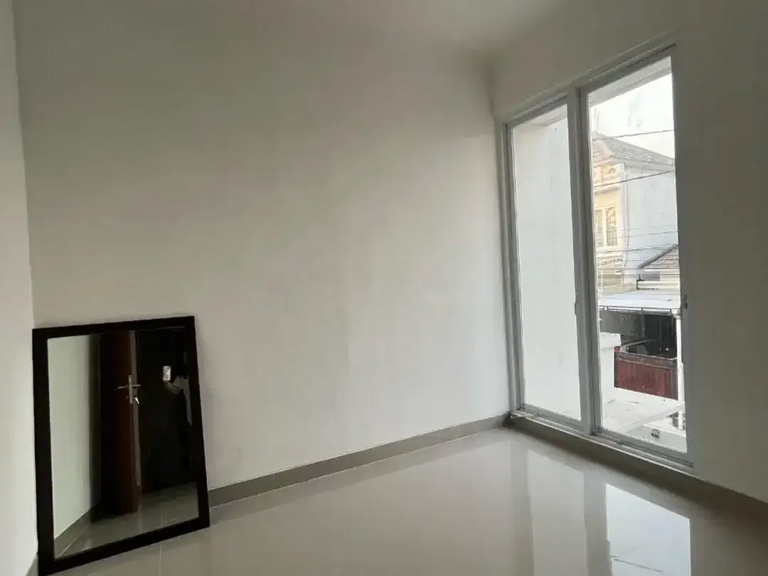 FOR SALE RUMAH BAGUS ONE GATE SYSTEM 3BR KAWASAN MUNGGU TABANAN - Image 3 of 10