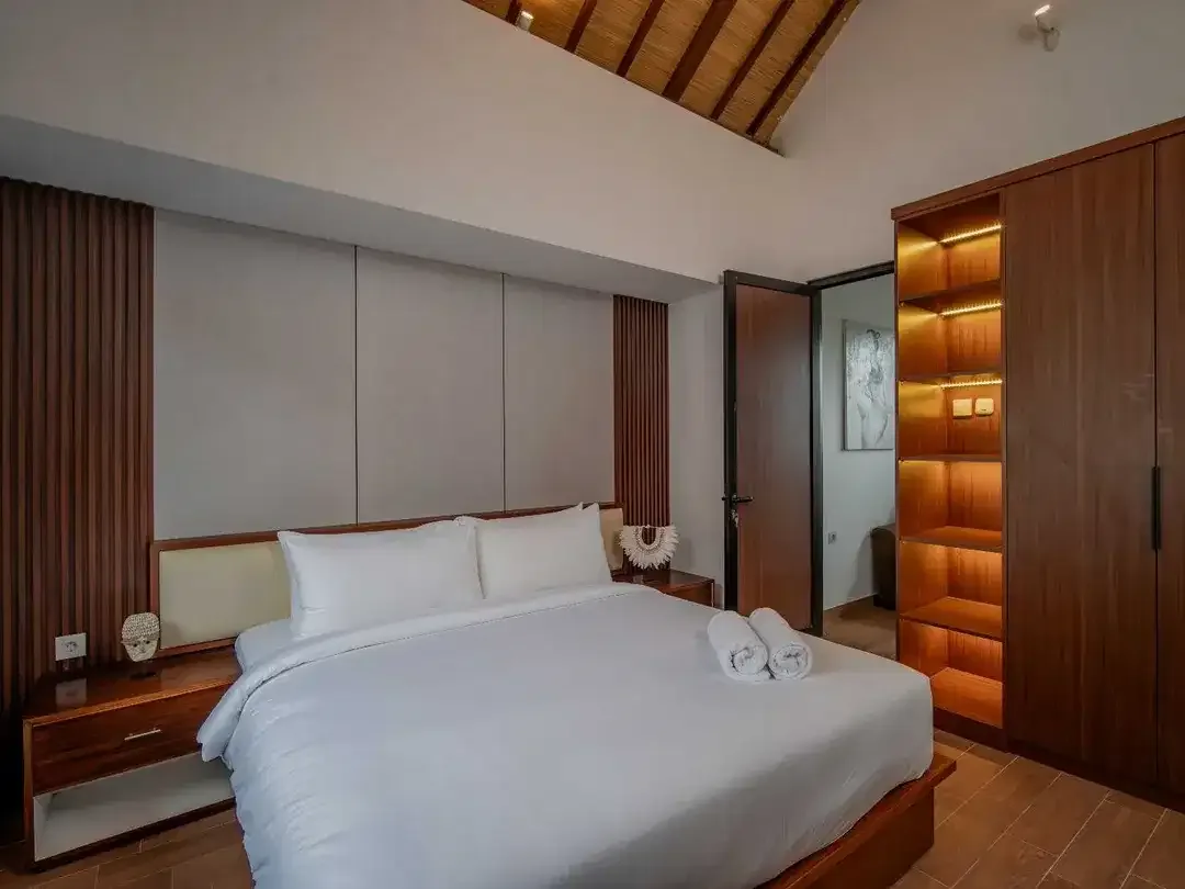 2 BEDROOM MODERN VILLA JIMBARAN - Image 7 of 10
