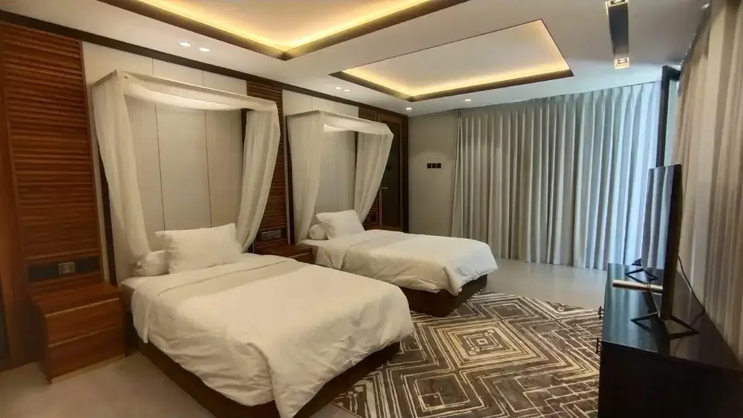 Dijual villa modern teopical style lantai 2 canggu - Image 7 of 10