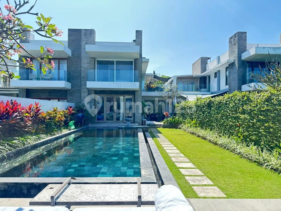 For Sale â Luxury Beachfront Villa At Keramas Beach, Gianyar - Image 1 of 3