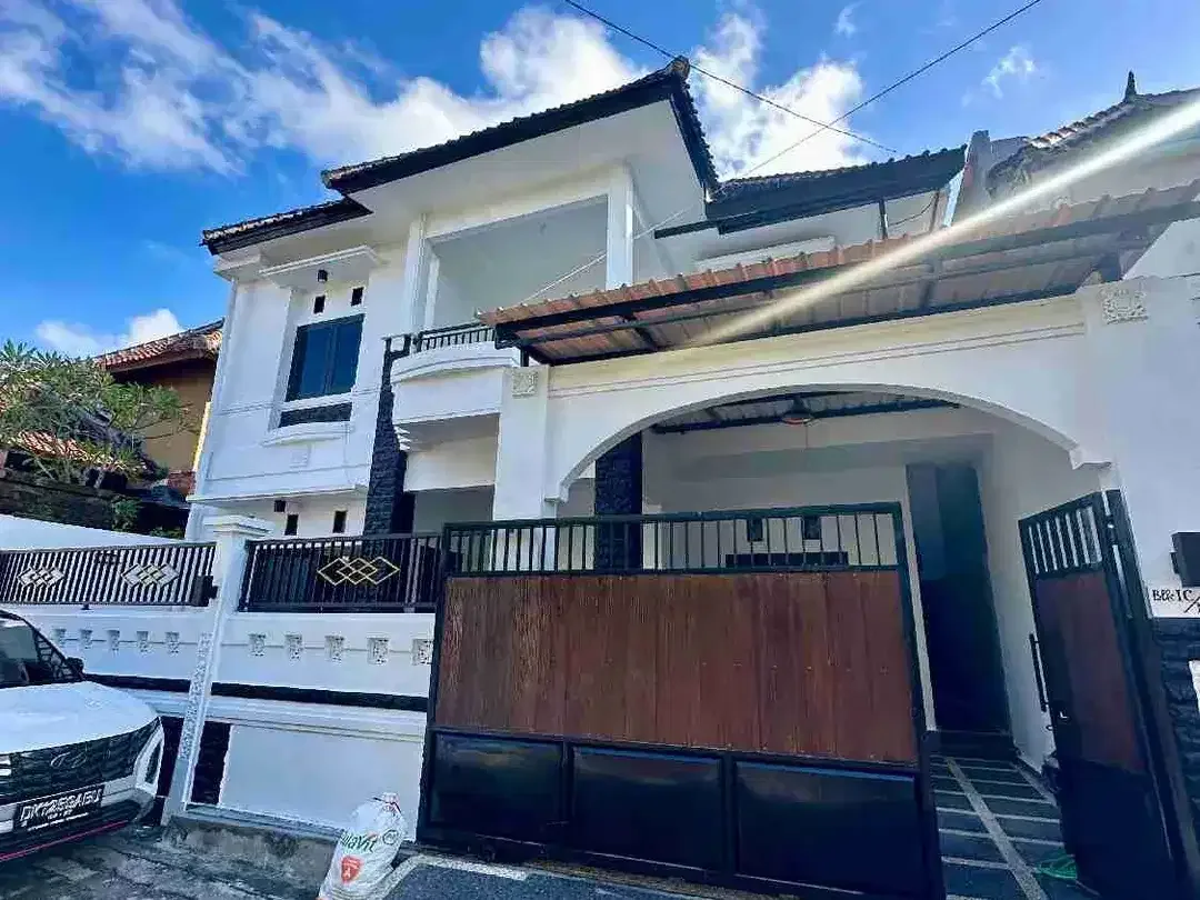 rumah lantai 2 buana permai - Image 1 of 10