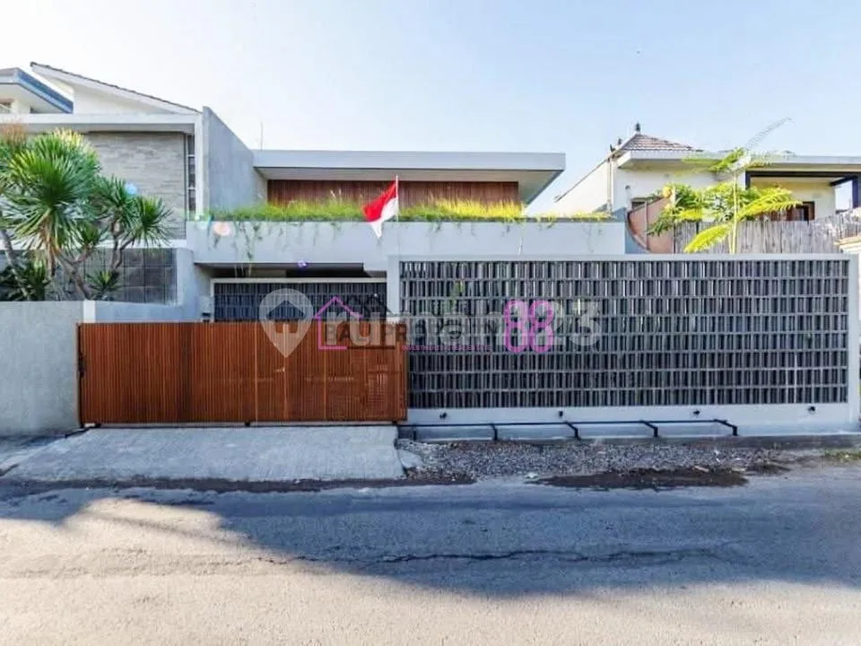 Jual Villa Modern Rooftop Bidadari Seminyak 200 M2 - Image 1 of 4