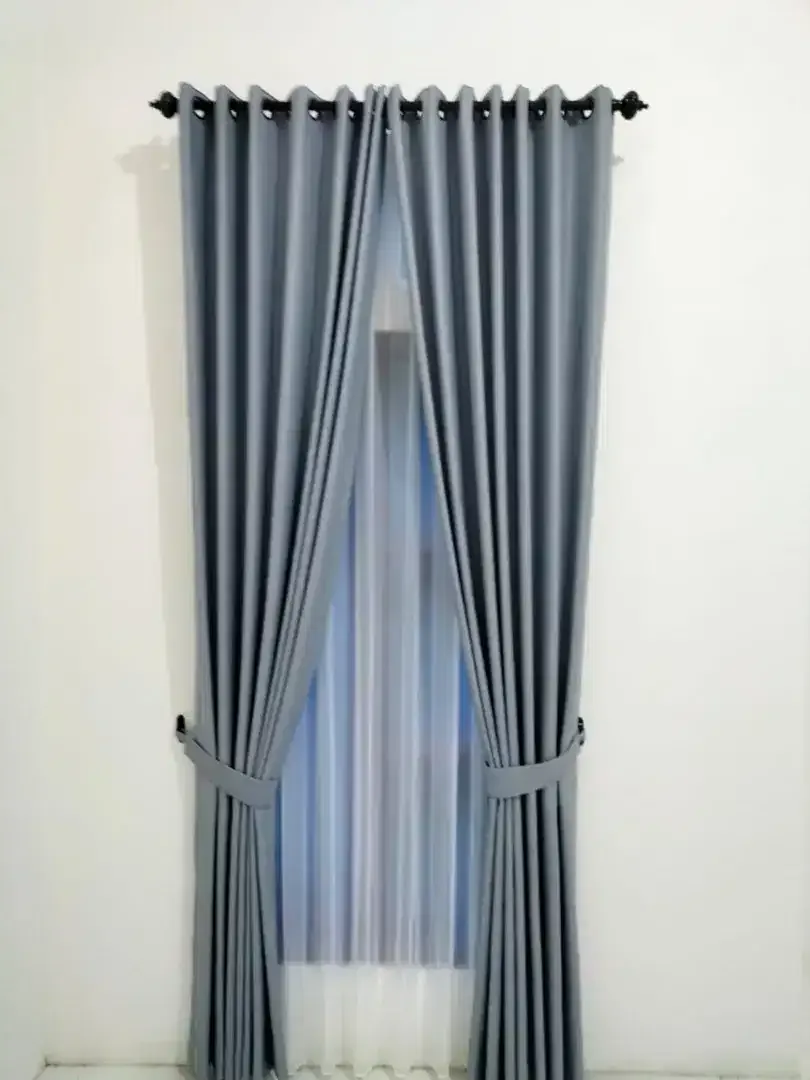 Korden/ Gorden/ Curtain Blackout Abu Abu - Image 2 of 6