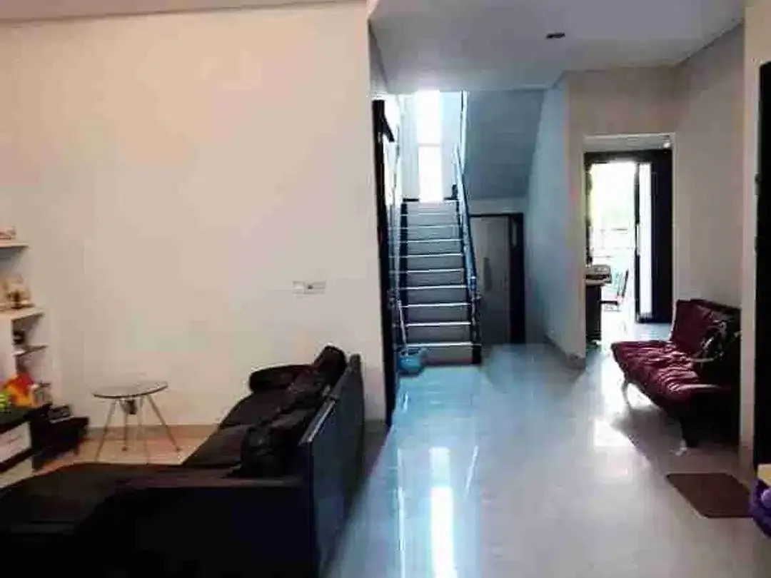 di jual rumah minimalis 2lantai di pusat renon - Image 4 of 6