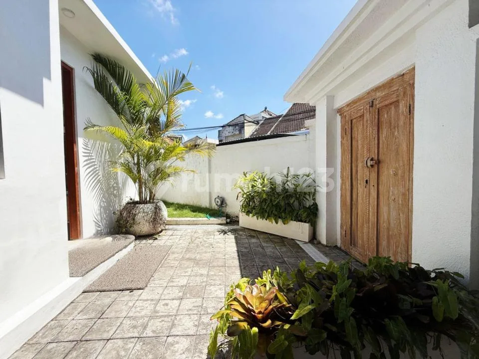 Brand New Villa 2 Bedrooms Villa Furnished In Mumbul Nusa Dua - Image 2 of 4