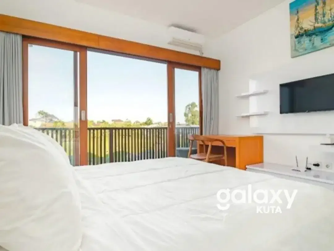 3BR Villa for Rent In Kerobokan - Image 5 of 9