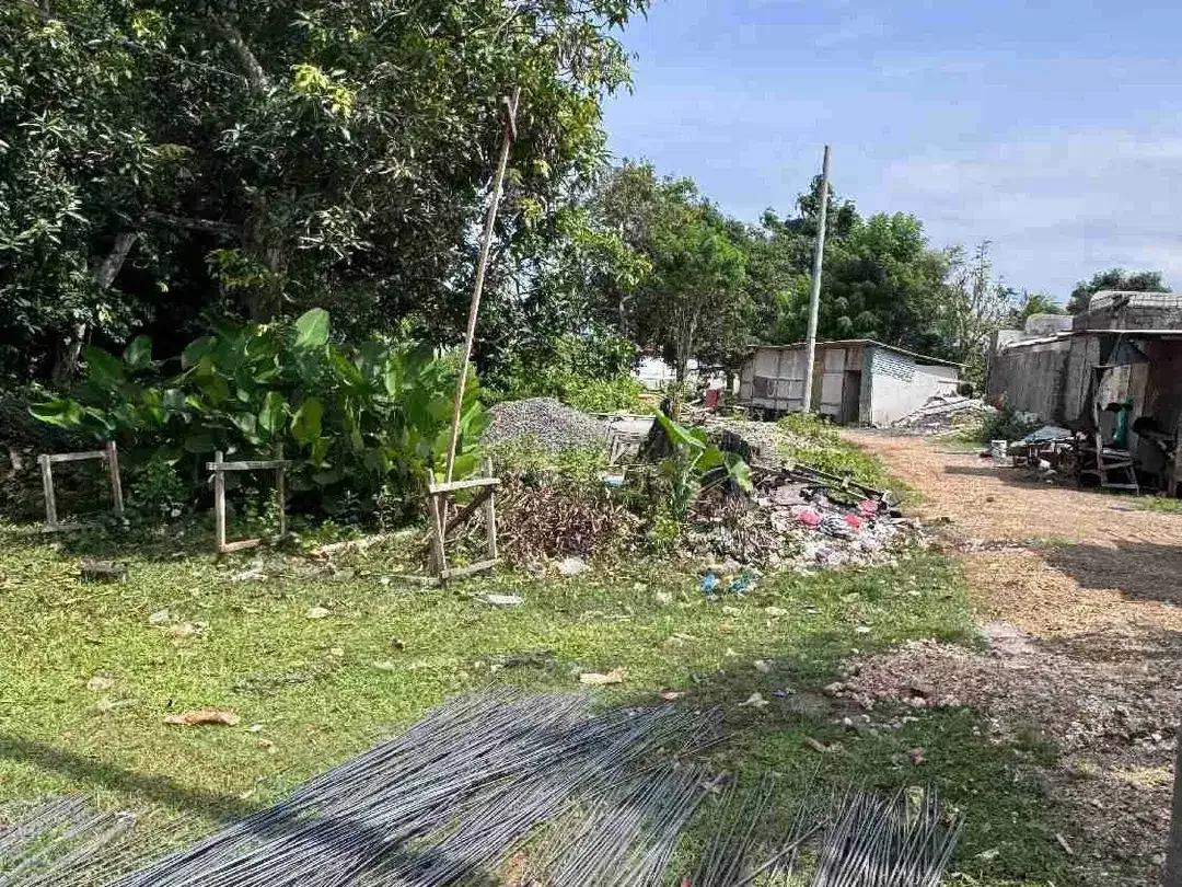 Di sewa kan tanah luas global 10.000m² yang terletak di kawasan Jl. pantai Balangan - Image 3 of 4