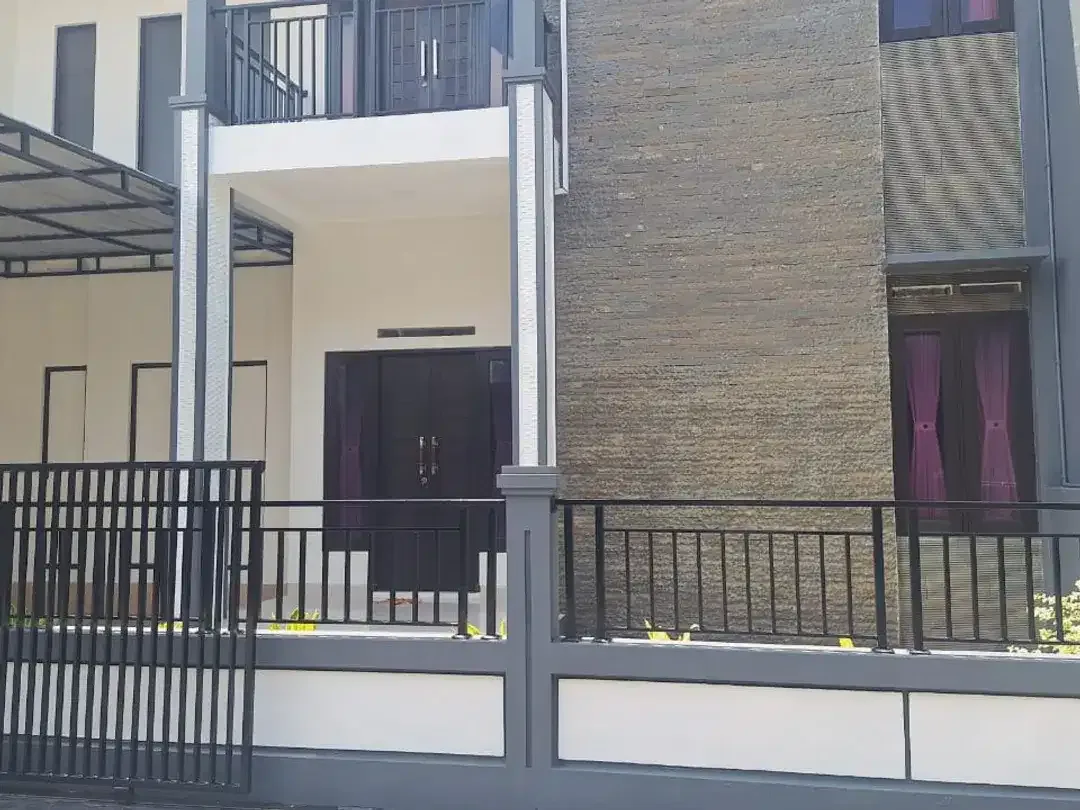 FOR RENT RUMAH BARU TENANG KAWASAN TENANG CLUSTER DI RENON - Image 2 of 5