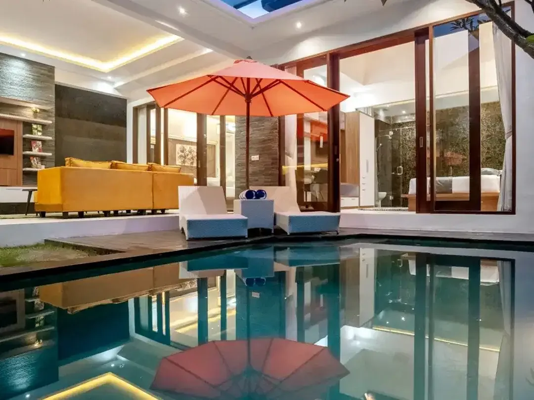 Leasehold Villa 2 Bedrooms In Heart Seminyak - Image 8 of 10