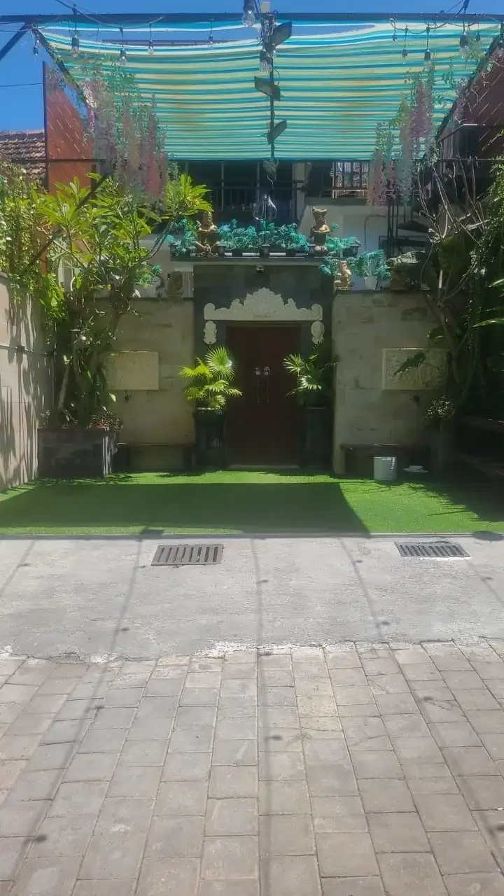 DIJUAL VILLA BARU MUNGIL ANTIQUE 2 LANTAI FULL FURNISH DI JIMBARAN - Image 3 of 10