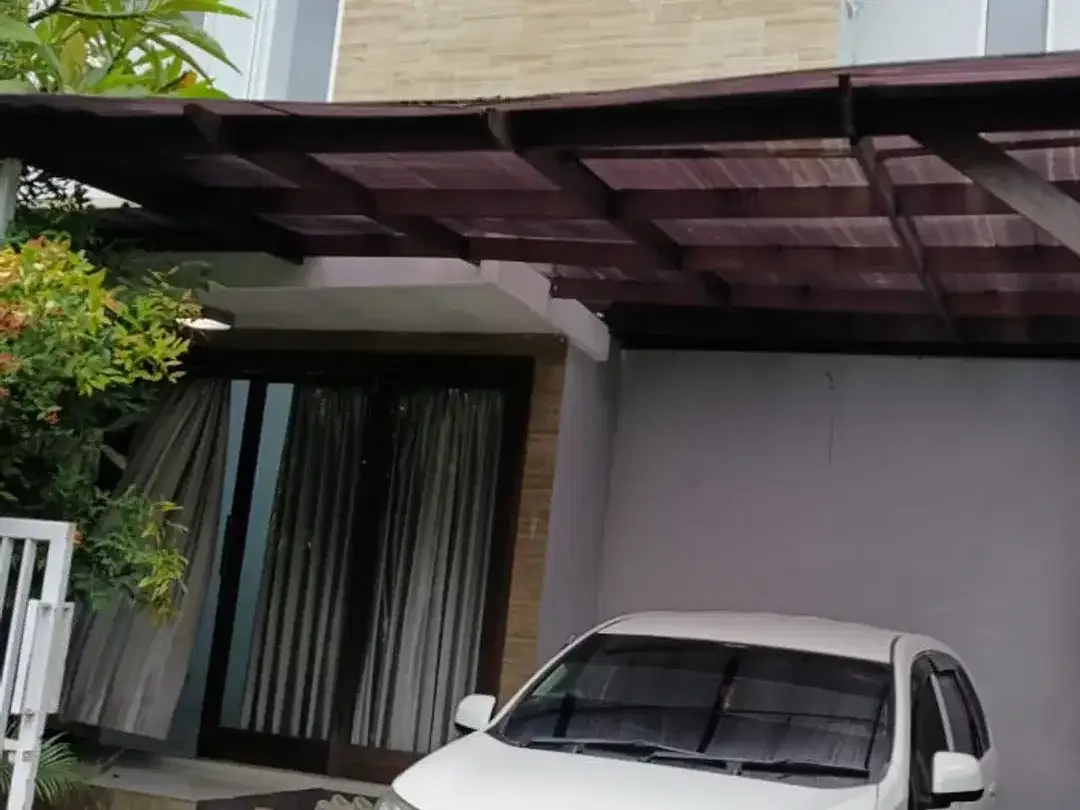 FOR RENT 3BR KAWASAN STARTEGIS SEMI FURNISHED DI PUSAT KOTA RENON - Image 5 of 10