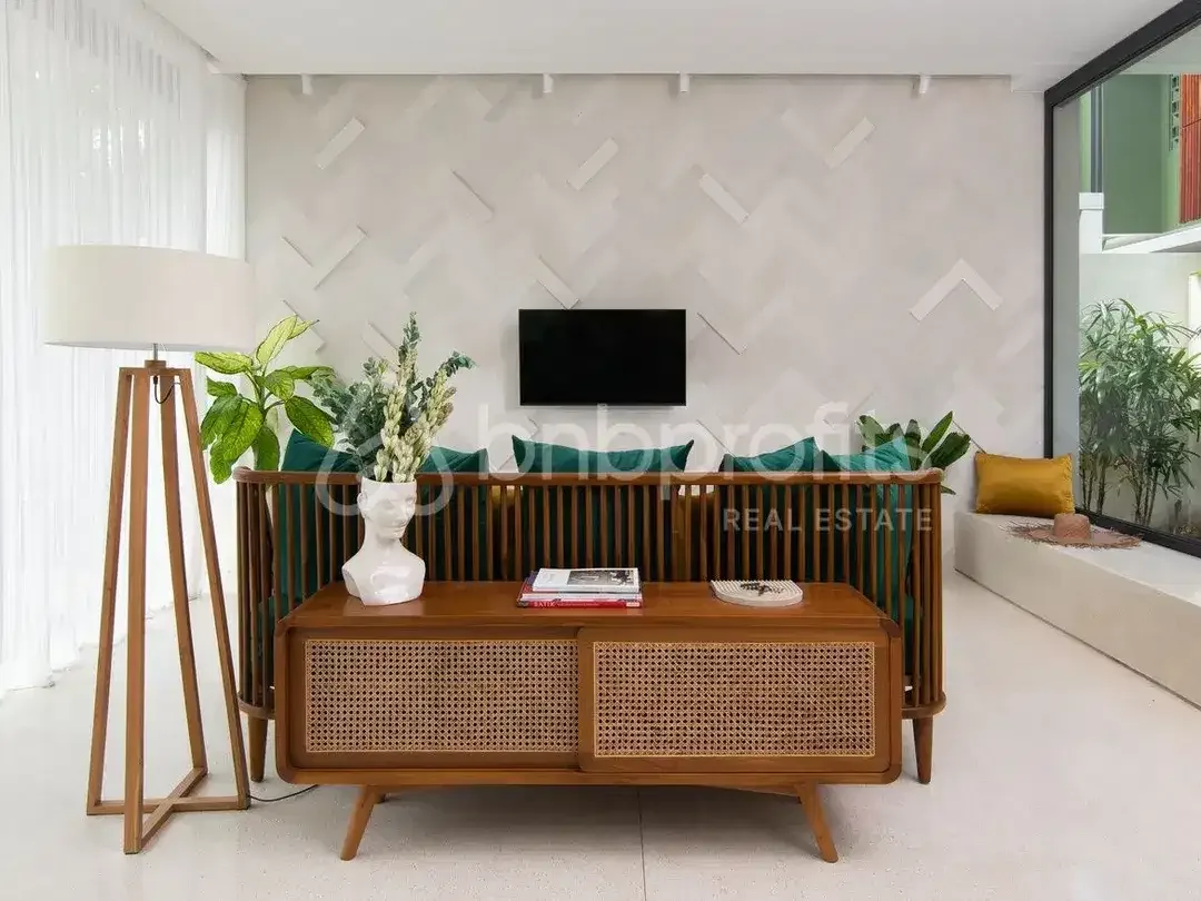 Tropical Modern Interior Concept, Two Bedroom Villa in Jimbaran - Image 9 of 10