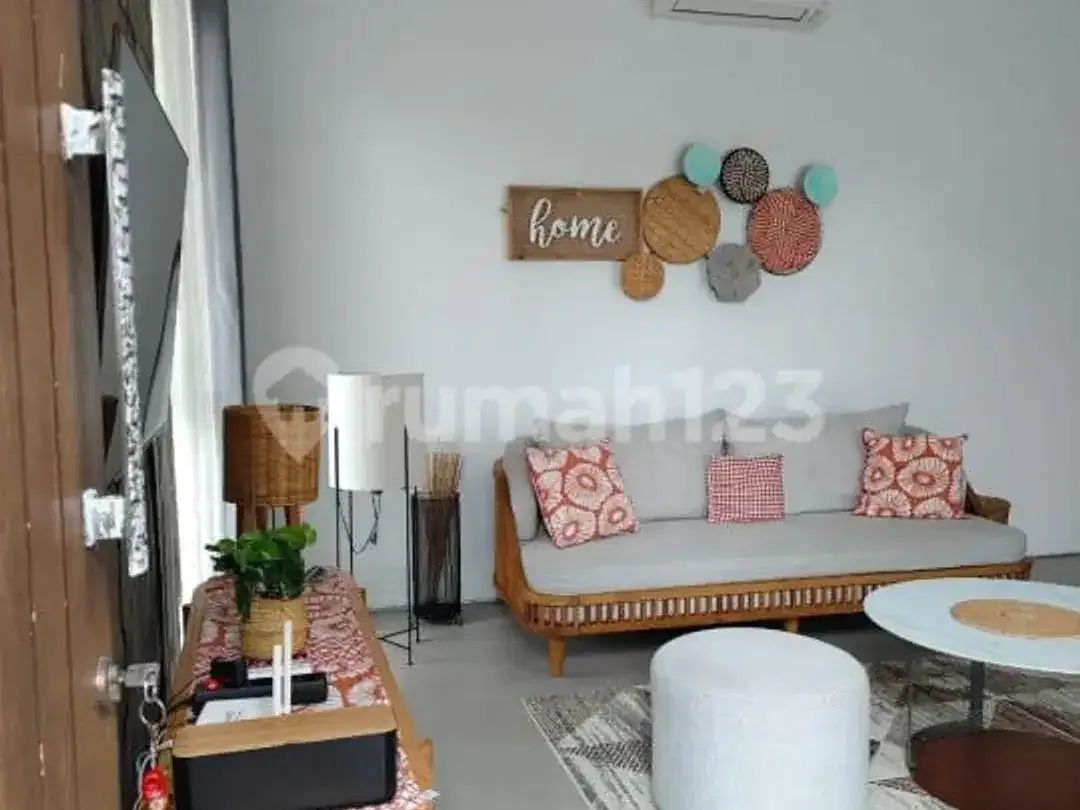 Private Pool, Full Furnish, One Gate -Rumah Impian di Jimbaran - Image 4 of 10