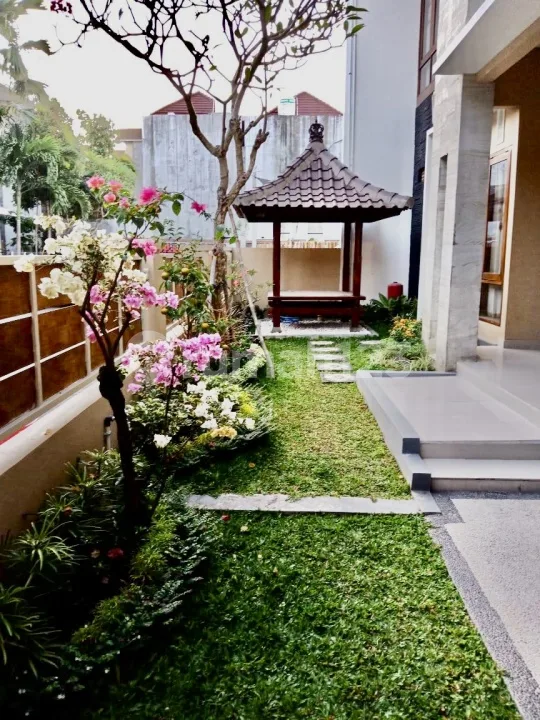 Disewakan Rumah Renon Denpasar Bali Furnished - Image 2 of 4