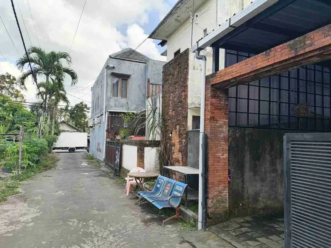 Jual Cepat Rumah 2lt Di Peguyangan Ayani Utara Denpasar area strategis untuk hunian. - Image 3 of 6