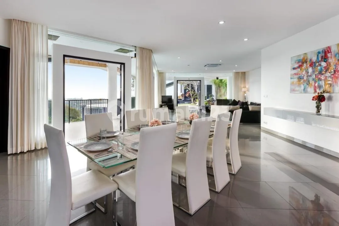 Ocean Clif Luxury View Villa Jimbaran Bali - Image 2 of 4