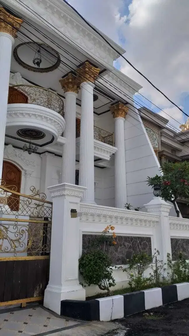 Dijual Rumah Mewah Dalam Kompleks Perumahan Dekat TSM - Image 2 of 10