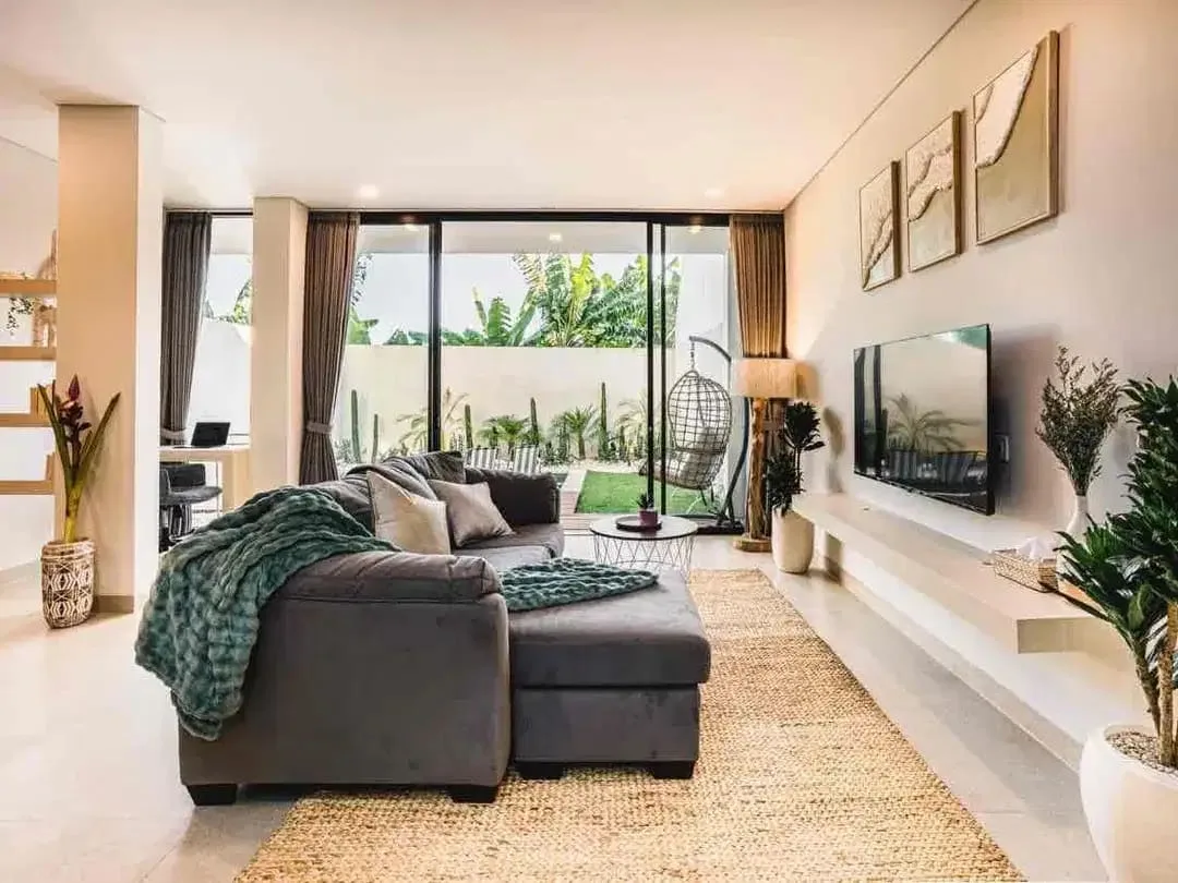 DIJUAL VILLA PREMIUM SEMINYAK – 2 LANTAI | PRIVATE POOL | FREEHOLD | FULLY FURNISHED - Image 4 of 10