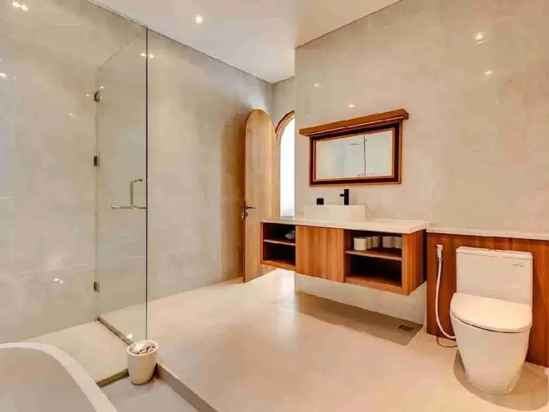 3 Badrooms villa near areas canggu, Bali - Image 10 of 10