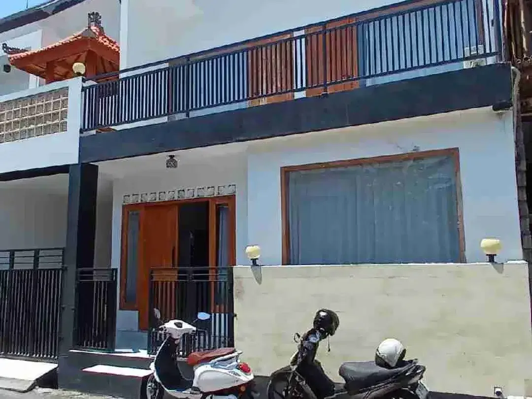 Rumah Minimalis Di Panjer Tukad Pakerisan Denpasar Bali - Image 1 of 10