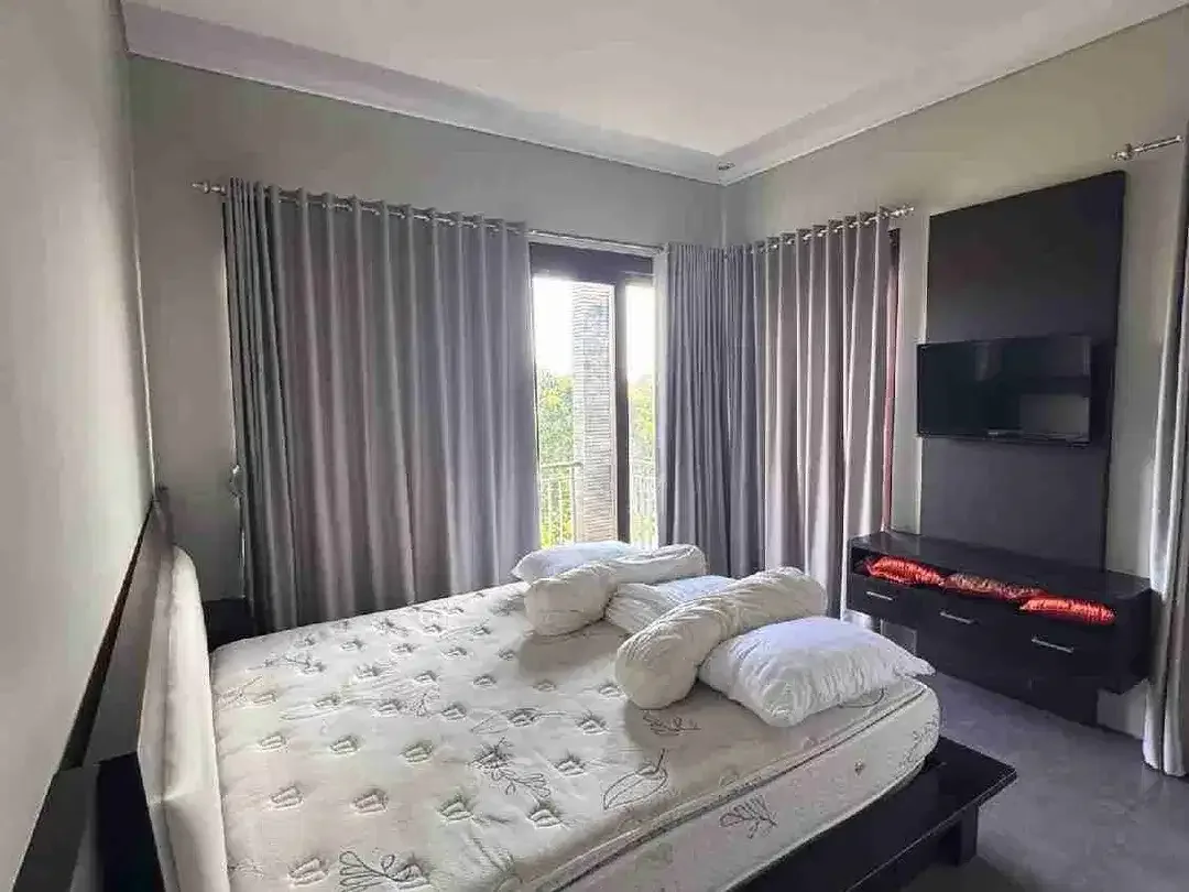 dijual villa 4 bedroom dekat hotel Ayana jimbaran Kuta Selatan Badung Bali - Image 4 of 10