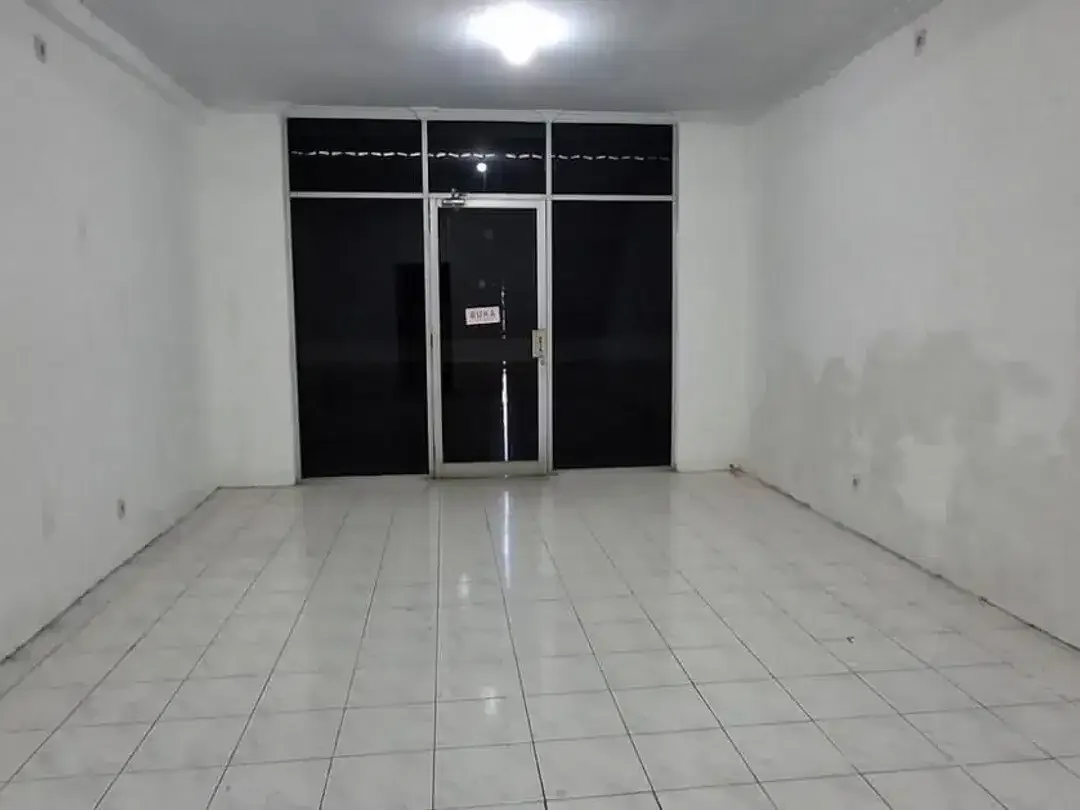 Gedung 2 Lantai 4 Kamar Disewakan di Area Teuku Umar, Denpasar - Image 5 of 10