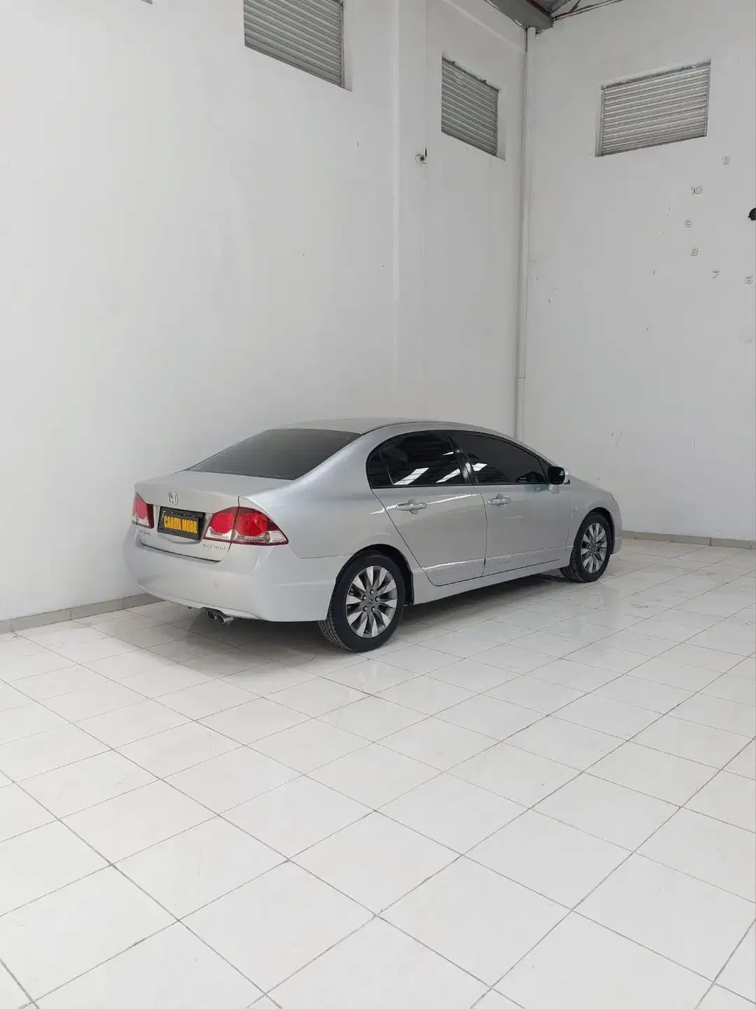 Honda Civic FD1 1.8 AT 2009 - Image 8 of 10