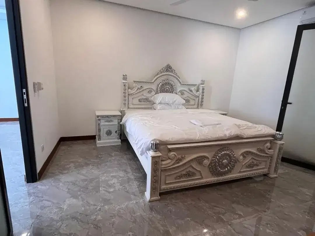 BRAND NEW MODERN VILLA IN BATUR SARI SANUR - Image 5 of 10