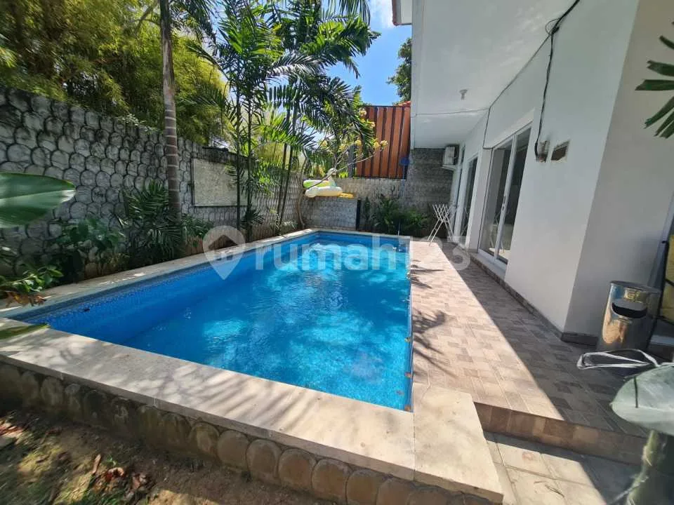 Rumah Vila Semi Furnished Umalas Kerobokan Bali - Image 3 of 4