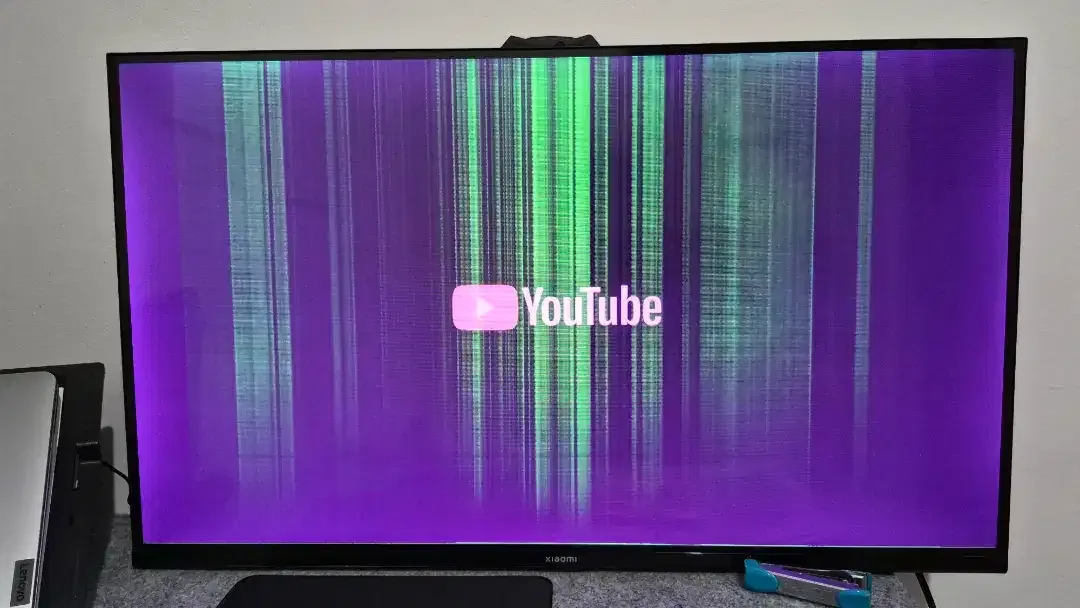 TV XIAOMI 32 IN Ori - Image 1 of 5
