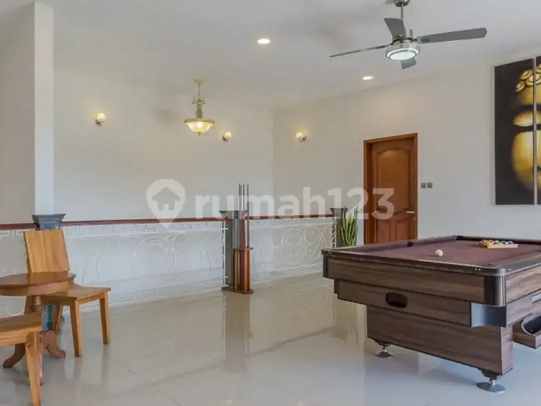 Dijual Villa Mewah Daerah Central Berawa Canggu Bali - Image 4 of 5