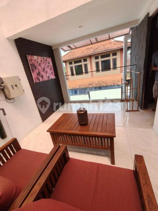 Freehold (Dijual) Rumah Modern Semi Villa - Image 4 of 4