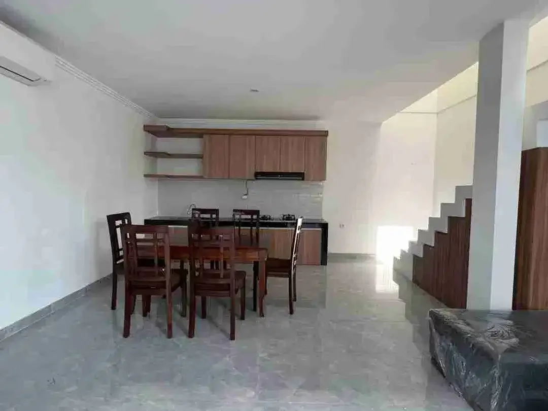 DI JUAL VILLA SEMI FURNISHED AREA PRIME CANGGU - Image 9 of 10