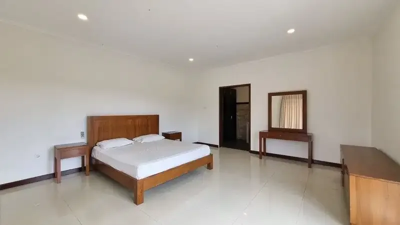 Dijual Villa Modern View Sawah & Akses Jalan Lebar di Area Kerobokan - Image 6 of 10
