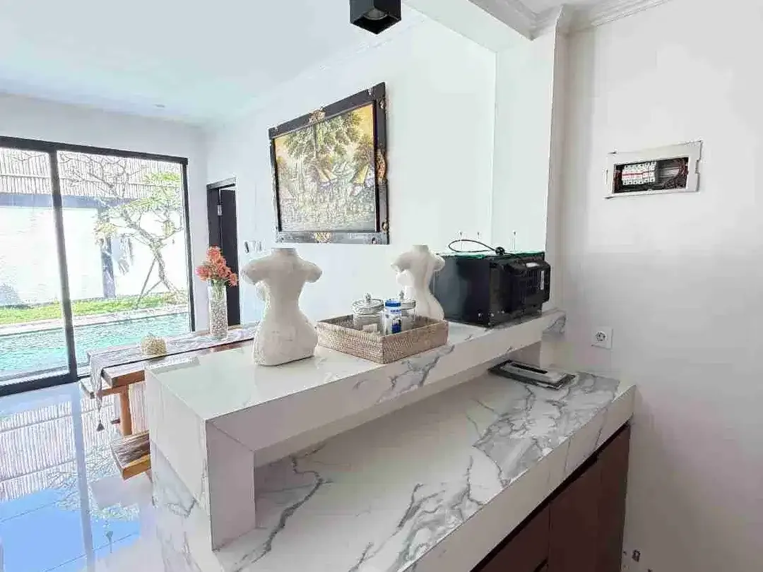 GREAT LOCATON NEAR BALI KIDDY SCHOOL VILLA FOR RENT - Image 6 of 10