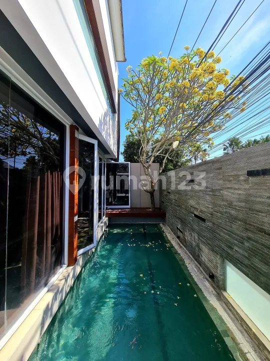 Ac112 Sewa Villa Umalas Klecung Kuta Bali Dekat Kerobokan Seminyak Canggu Denpasar - Image 1 of 4