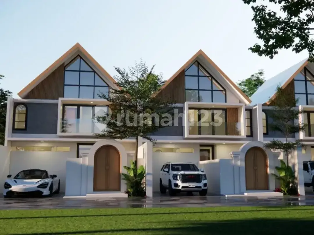 Minimalist Villa In Benoa - Image 1 of 6