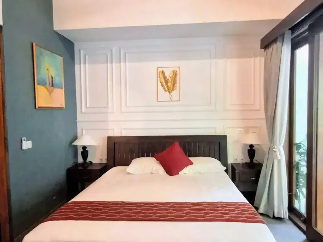 Villa Mewah Umalas Bumbak Freehold Full Furnished & Pool 12m - Image 5 of 10