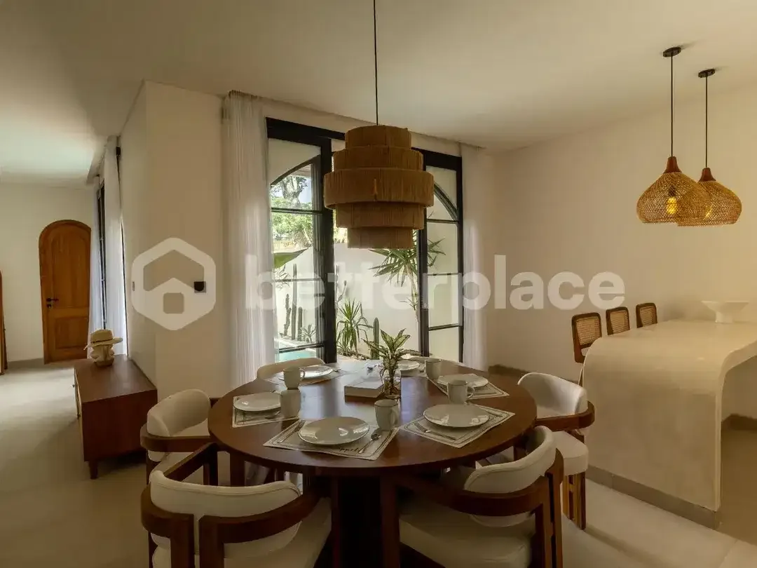 Elegant & Spacious Leasehold Villa in Pecatu – Prime Pink Zone Investment - Image 7 of 10