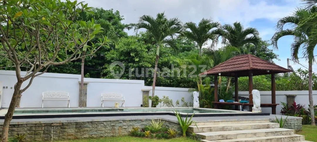 Rumah Furnished dengan Kolam Renang Blong Bidadari Jimbaran, Bali - Image 2 of 4