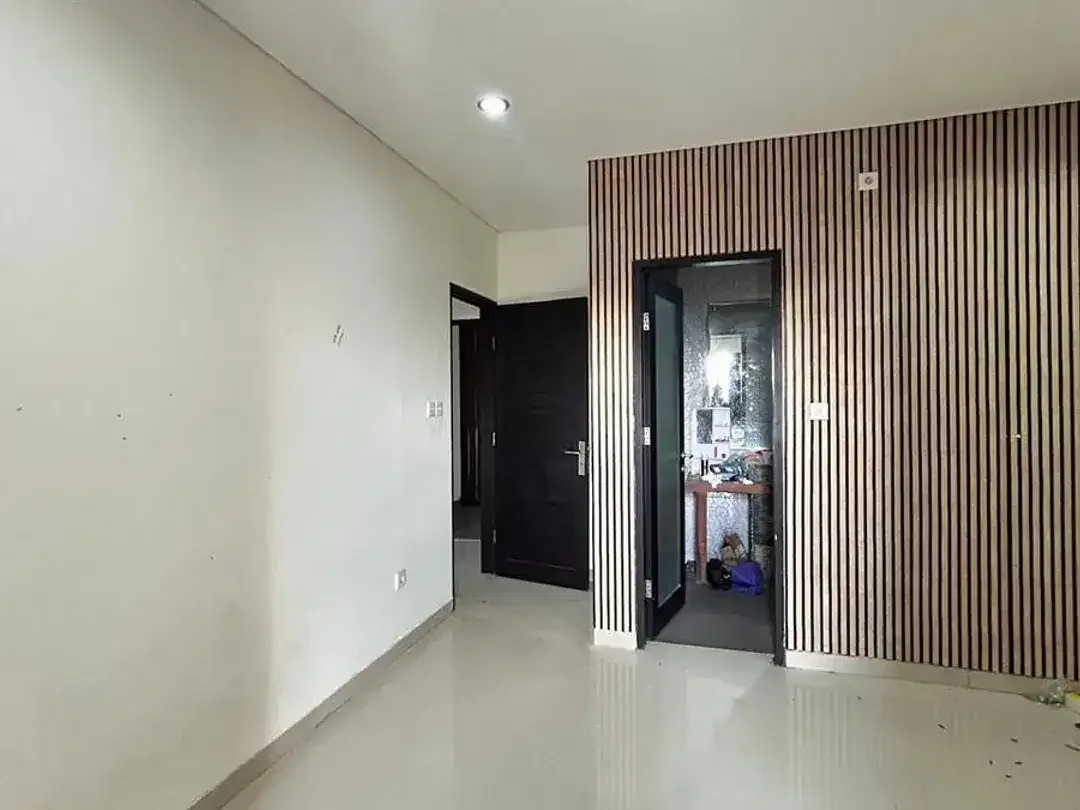 Rumah besar diperumahan elit dijual, Area Renon. - Image 3 of 10