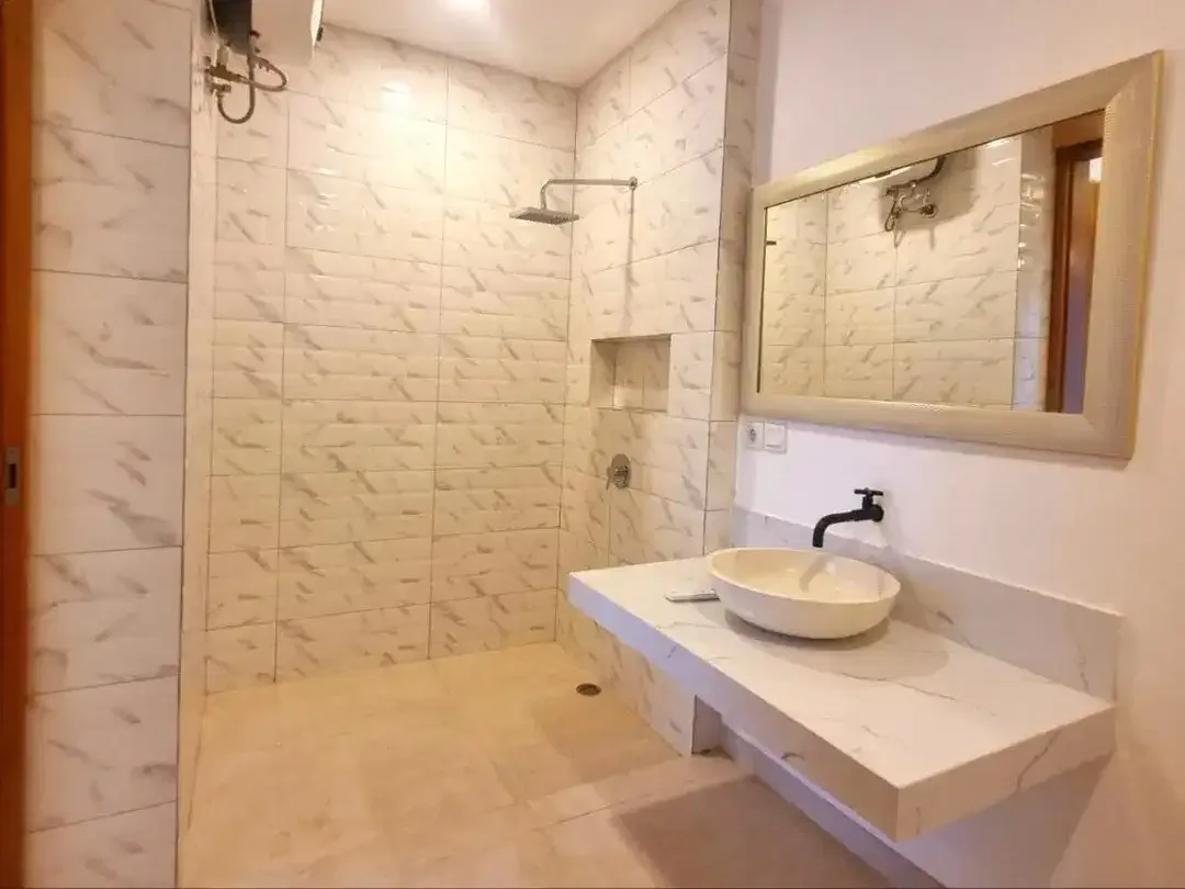 MODERN VILLA IN GOA GONG JIMBARAN - Image 10 of 10
