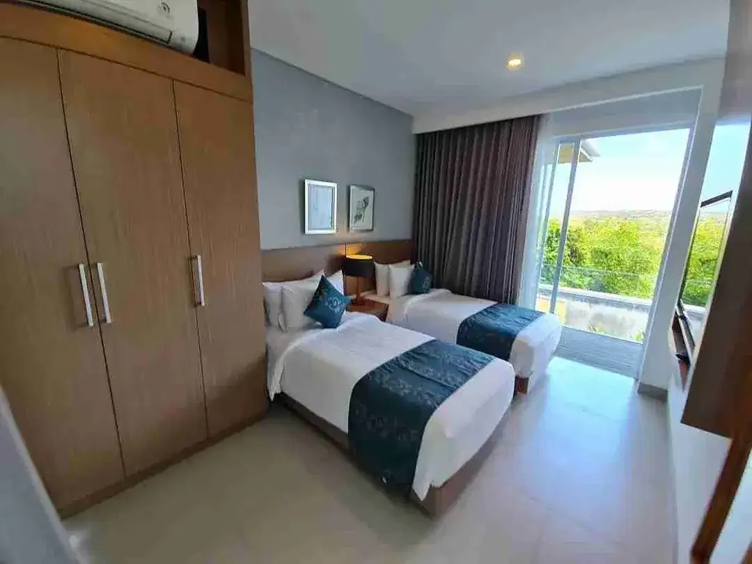 DI Jual villa yang terletak Di Ungasan dengan pemandangan yg asri area perbukitan dan laut - Image 8 of 10