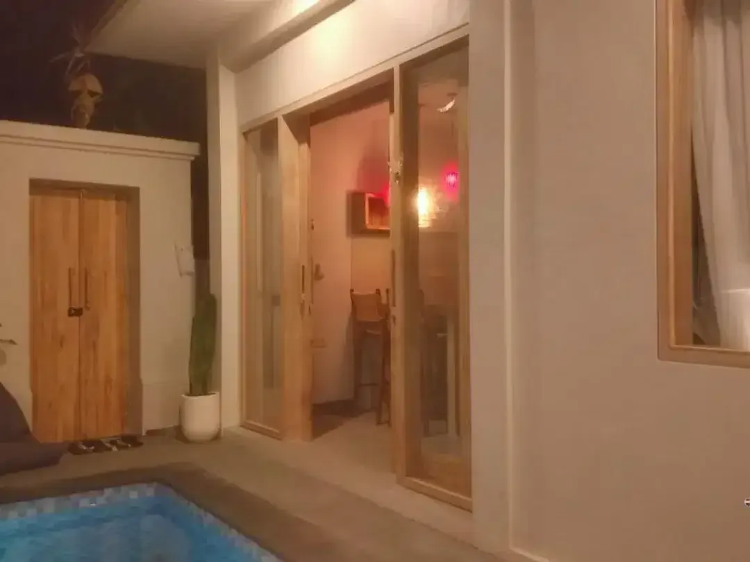 Modern 2-Bedroom Fully Furnished Villa For Rent In Munggu, Badung - Image 1 of 10