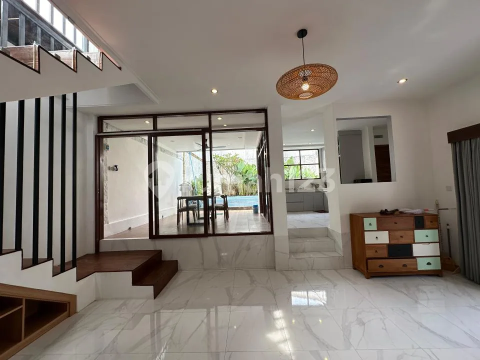 Villa For Sale 2 Bedroom In Cemagi - Image 4 of 4