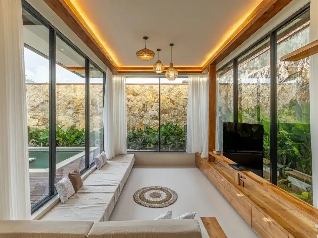 Designer Luxury Tropical Villa with High-End Finishes for Leasehold or Monthly Rental in Seminyak - Image 1 of 10